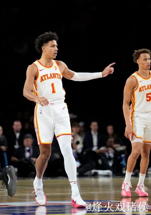 比肩传奇!杰伦-约翰逊连续15场拿7分7板7助,NBA历史第五人 比肩传奇!杰伦-约翰逊连续15场拿7分7板7助,NBA历史第五人